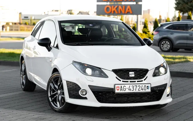 mazowieckie Seat Ibiza cena 33900 przebieg: 154000, rok produkcji 2012 z Radom